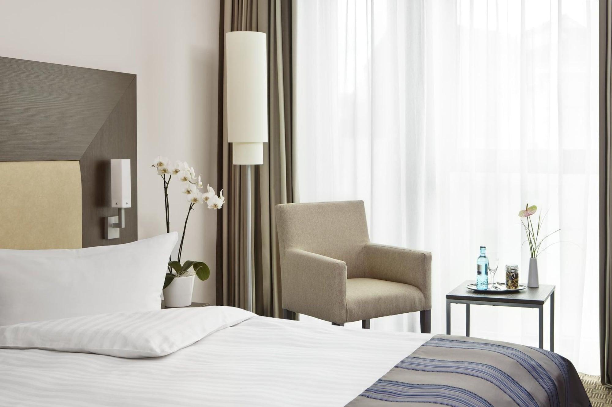 Intercityhotel Hamburg Dammtor-Messe Luaran gambar