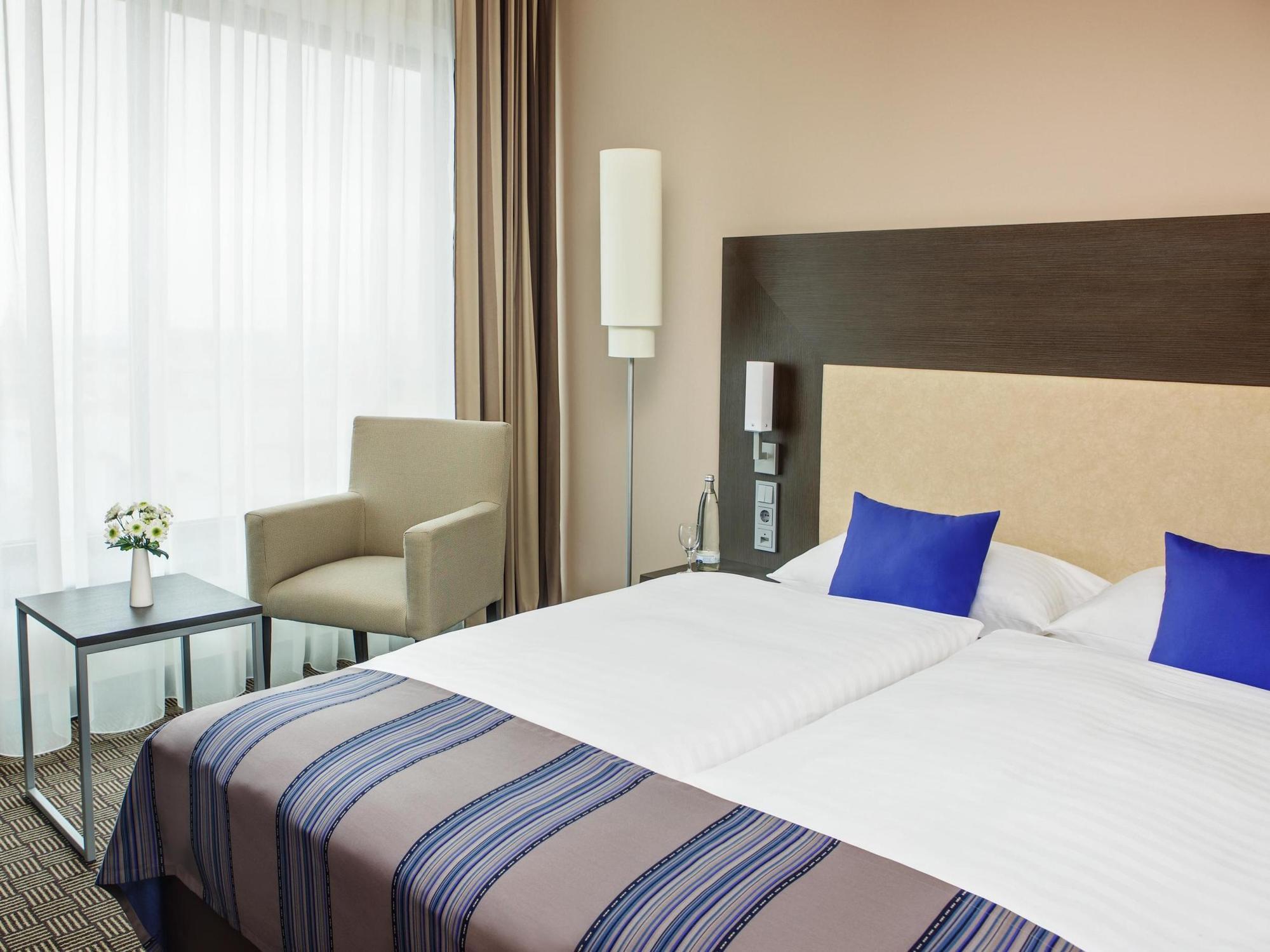 Intercityhotel Hamburg Dammtor-Messe Luaran gambar