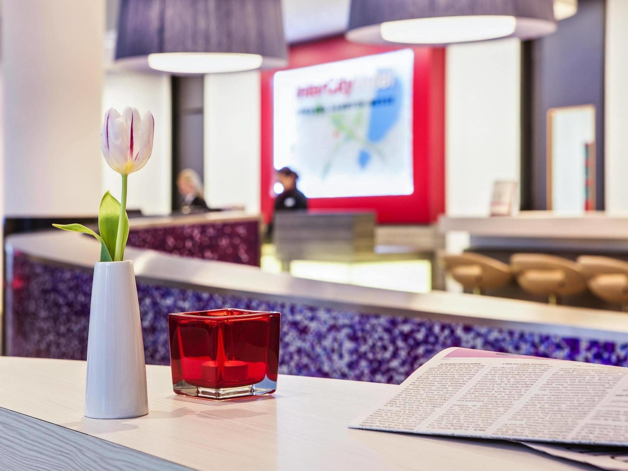 Intercityhotel Hamburg Dammtor-Messe Luaran gambar