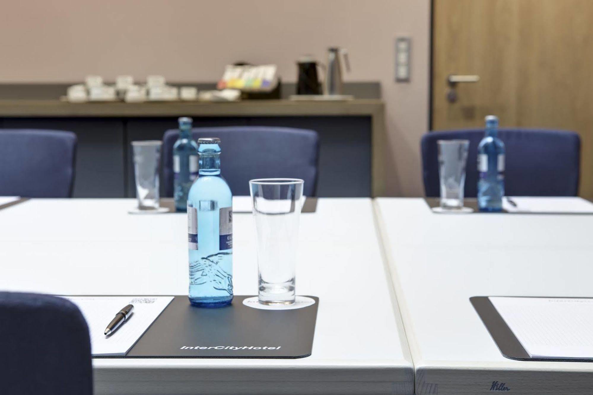 Intercityhotel Hamburg Dammtor-Messe Luaran gambar