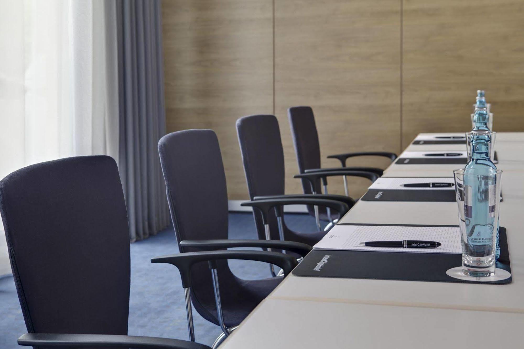 Intercityhotel Hamburg Dammtor-Messe Luaran gambar